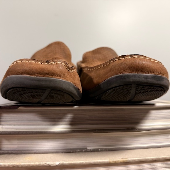 CHAPS Men's Size 11M Brown Suede Loafers - Picture 4 of 15